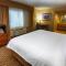 Holiday Inn Express & Suites Grand Canyon, an IHG Hotel