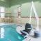 Holiday Inn Express Cleveland Airport - Brook Park by IHG