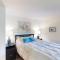 Buffalo Village Condo & Treetop Hideaway