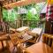 Alam Nusa Bungalow Huts & Spa