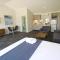 Eastend Studio Apartments