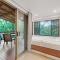 Hunchy Hideaway