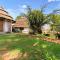 Banda Lodge