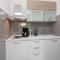 Modern 2 BDR & 2 Bathroom app with sea view, 077 - Рабац