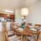Cozy Condo wPrivate Balcony & FREE Resort Access