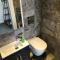 My Perfect Place Rooms & Apartments -Some rooms with Hot Tub- Free Parking