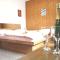 Hotel 66