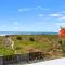Oceanside Bach - Mount Maunganui Holiday Home - 芒格努伊山