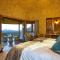 Desert Hills Lodge