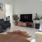 Central Hawick spacious stylish flat with log burner
