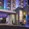 Holiday Inn Express Windsor Waterfront, an IHG Hotel - ويندسور