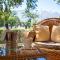 Oak Tree Lodge