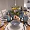 The Bluehouse - Spacious top floor flat with parking, by Mon Repos beach - Città di Corfù
