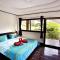 Lotus Friendly Hotel