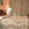 The Grand Burstin Hotel