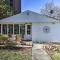 2 Mi to Downtown Knoxville Cozy Home with Patio