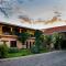 Ruals Hotel