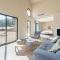 Loft darchitecte au coeur dun domaine viticole
