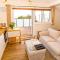 Sea View Holiday Flat - Covehurst Bay