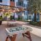 Modern Building - Free Parking - By CHOC & St Joseph - اورانج