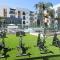 Modern Building - Free Parking - By CHOC & St Joseph - اورانج