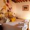 Borgo Fastelli - House in historical Borgo in Tuscany - Quercia