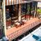 ThongLor Travellers Hostel and Cafe