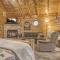 Mountain Eden, Hot Tub, Resort Pool, WIFI, 1089 FREE tickets each paid day, Dollywood and More