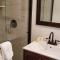 Lily Creek Lodge - داهلونغا