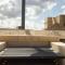 GetawayNpetto Private Duplex Maisonette with Jacuzzi Hot Tub