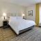 Candlewood Suites Dallas NW - Farmers Branch, an IHG Hotel