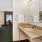 La Quinta Inn by Wyndham Detroit Canton