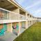 Days Inn & Suites by Wyndham Jekyll Island - جزيرة جيكل