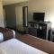 Adams Inn and Suites - Adams