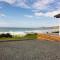 Kaka Point Views Apartment 2