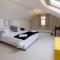 Luxury Living, Stylish Modern Apartment in the Heart of Ryde