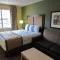 Extended Stay America Suites - Kansas City - Shawnee Mission