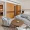 Staybridge Suites Dubai Al-Maktoum Airport by IHG