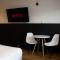 SoYa on Davis Apartment Hotel