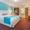 Howard Johnson by Wyndham Traverse City - Traverse City