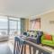 Oceanfront Condo w Balcony minutes walk to the beach