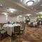 Holiday Inn Hotel & Suites Bloomington Airport by IHG