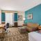 La Quinta by Wyndham Houston Willowbrook