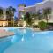 Holiday Inn Express & Suites Phoenix Glendale Dist by IHG