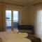 Pictures Suites