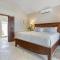 Sirenian Bay Resort -Villas & All Inclusive Bungalows