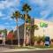 Holiday Inn Express Hotel & Suites Vacaville, an IHG Hotel - Vacaville