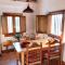 Casa Algarrobo by Rosas Cantares