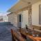Beach Apartments "Bili Cvitak"