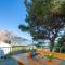 Beach Apartments "Bili Cvitak"